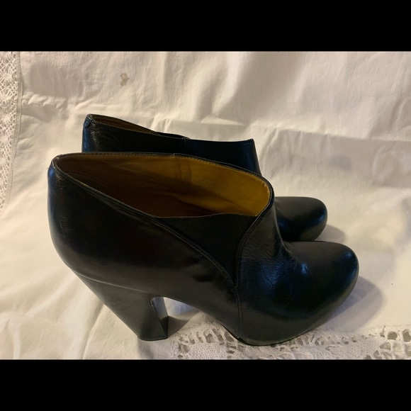Women heels - Picture 2 of 7